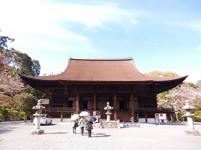 三井寺金堂